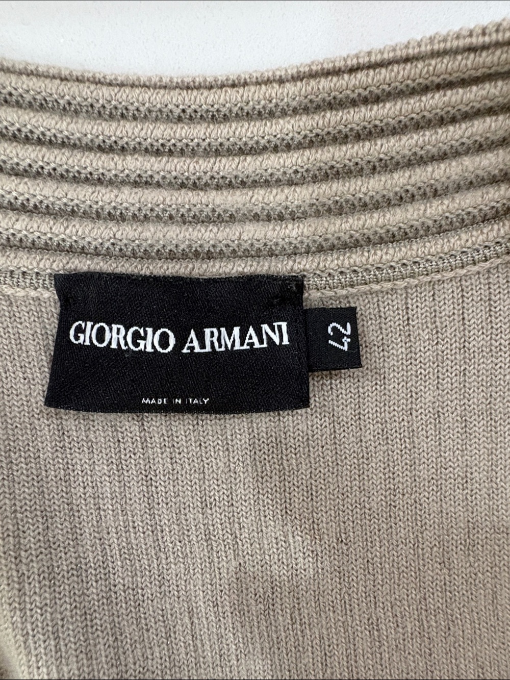 Giorgio Armani Beige Ribbed Sleeveless Knit Top - Picture 2 of 4